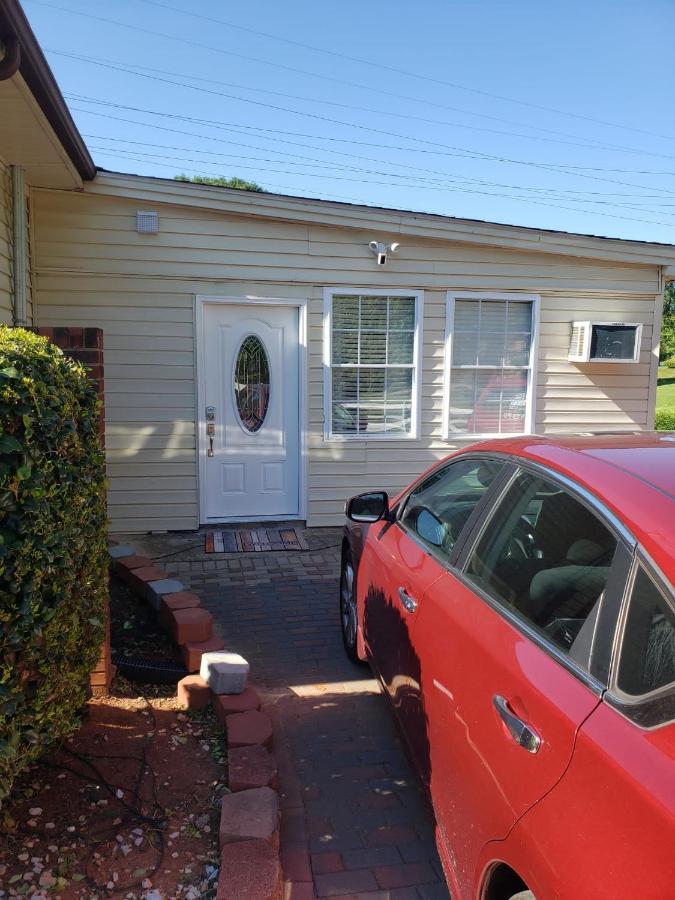 Bright & Spacious Studio Close To Clt Airport Gastonia Exterior foto